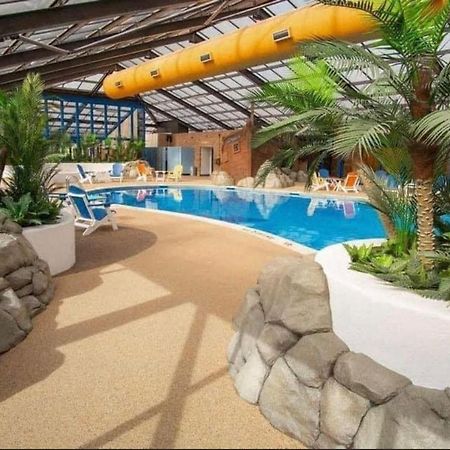 6 Berth Caravan On Marine Holiday Park Hotel Рил Екстериор снимка